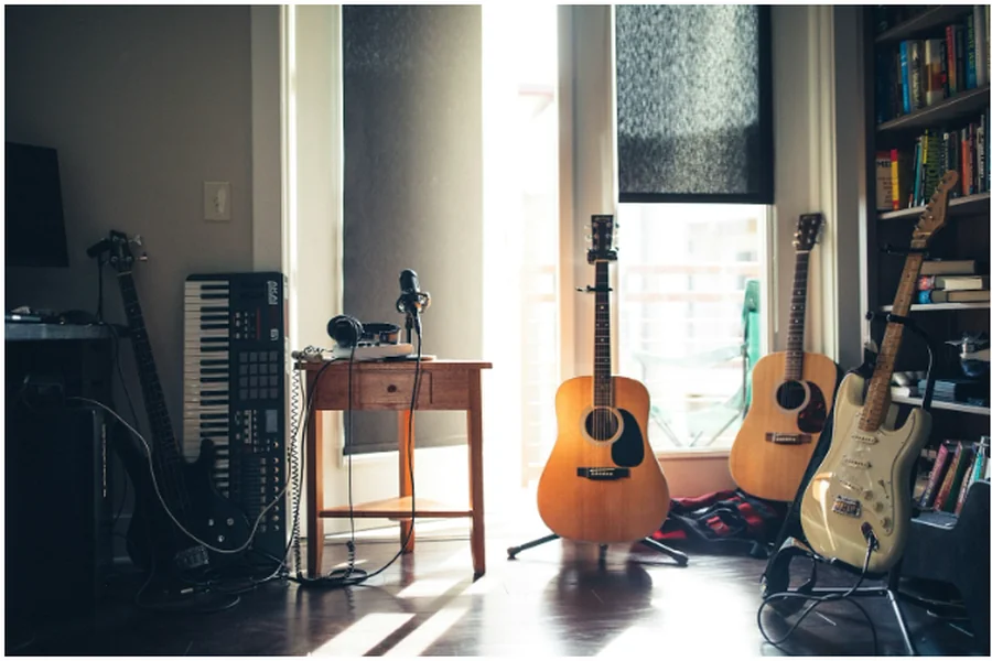 Social Music Distribution